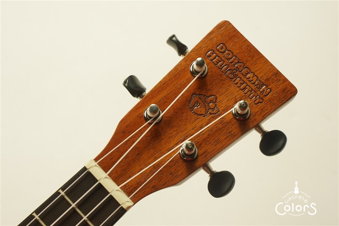 Leho DORAEMON x HELLO KITTY UKULELE HOT SUMMER | ウクレレカラーズ